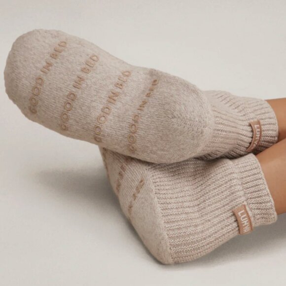 Lunya Cottonsilk Slipper Sock - New - Small - Oat Marl - Picture 2 of 2
